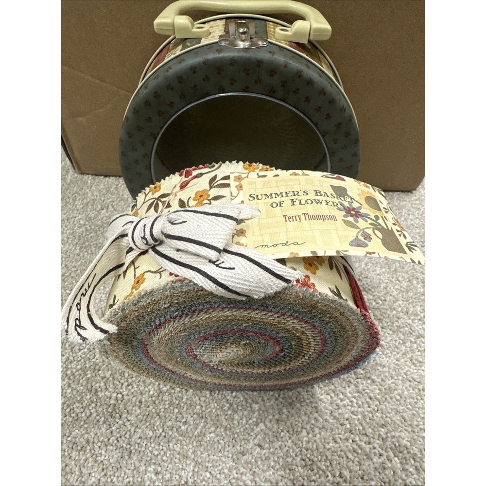 Summer's Basket of Flowers jelly roll fabric bundle by Terry Clothier Thompson